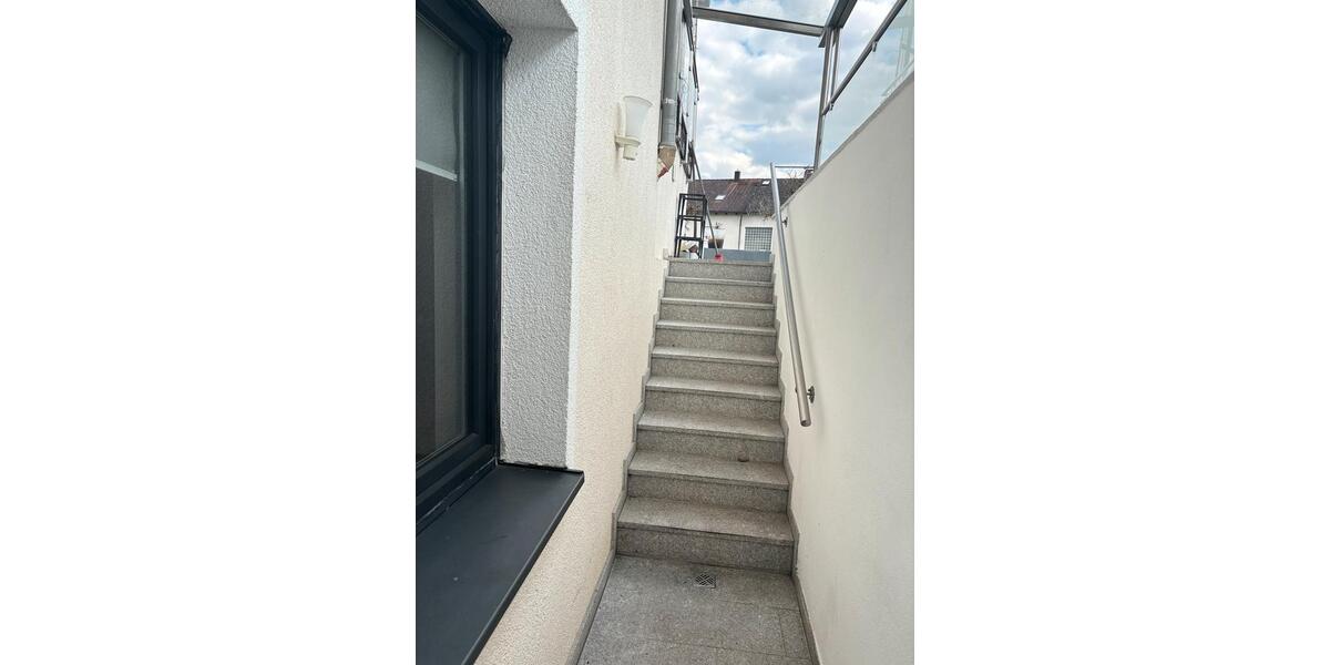 Etagenwohnung Ergolding - 2.5 Zimmer, 65 m&sup2;, 750&euro; | Angebot:26023267