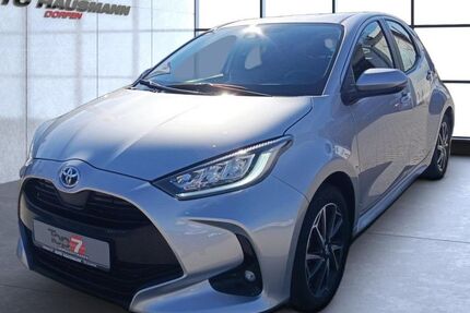 Toyota Yaris 15.360 km 20.690 &euro; Dorfen 84405
