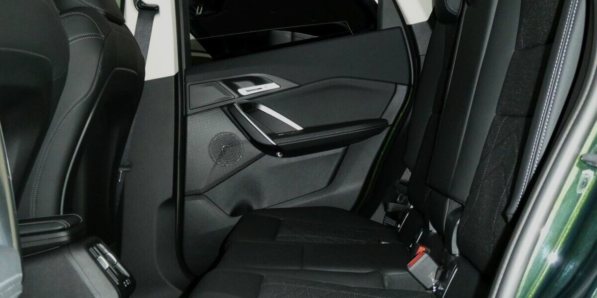 BMW X1 20d xDrive x-Line AHK,360°,HUD,Ledersportsitze 21.200 km 42.590 &euro; Landshut 84030