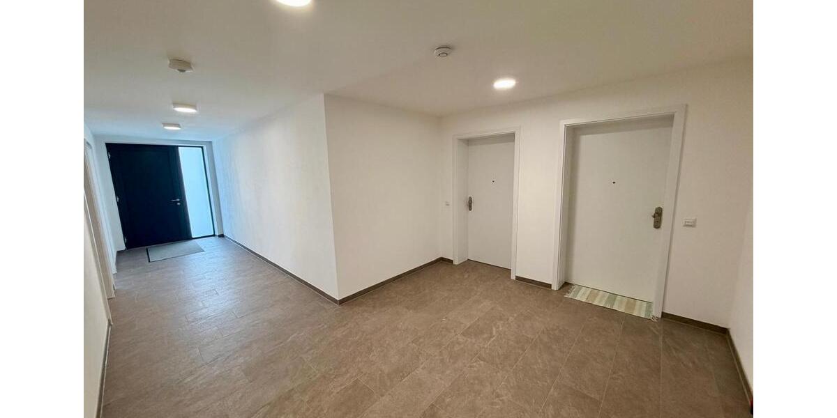 Etagenwohnung Vilsbiburg - 3.5 Zimmer, 104 m&sup2;, 1.120&euro; | Angebot:26000062