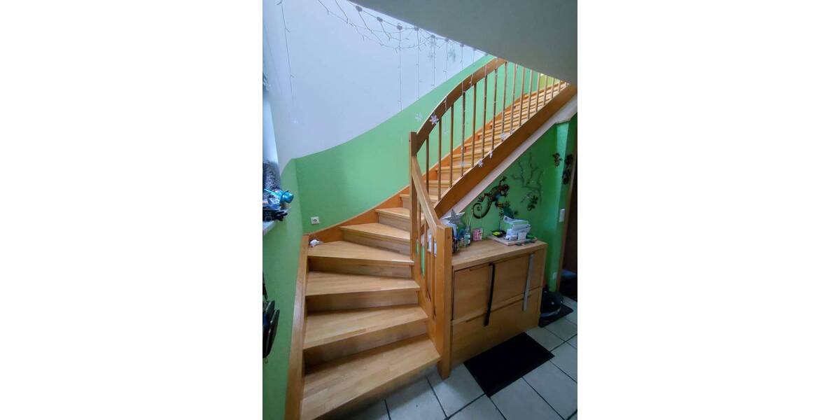 Einfamilienhaus Wartenberg - 8 Zimmer, 131 m&sup2;, 670.000&euro; | Angebot:25725624