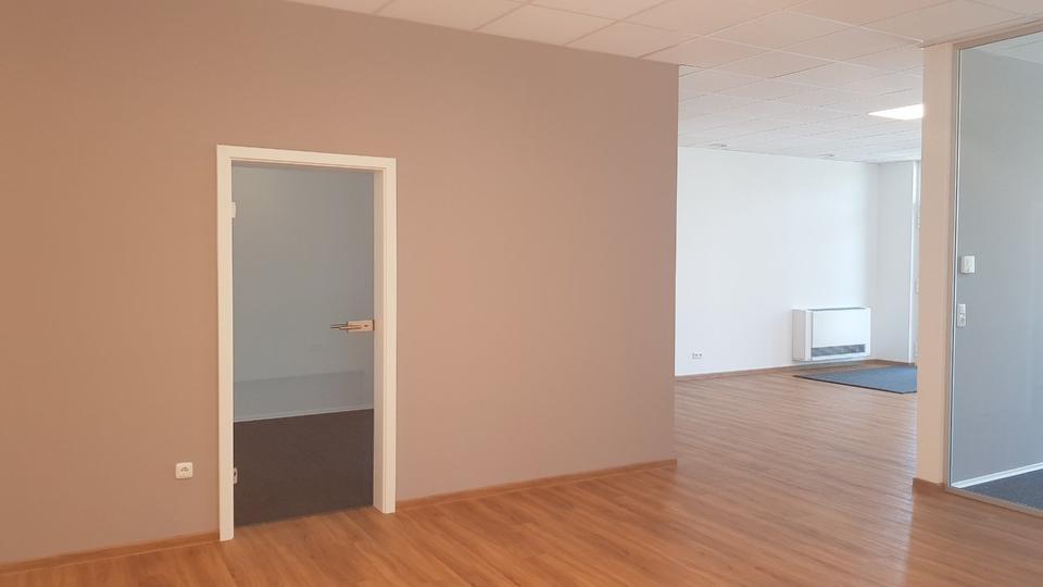 Gewerbeobjekt Gottfrieding - 990&euro; | Angebot:25149312