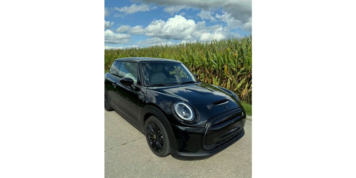 Mini Cooper SE 28.000 km 19.700 &euro; Mauern 85419