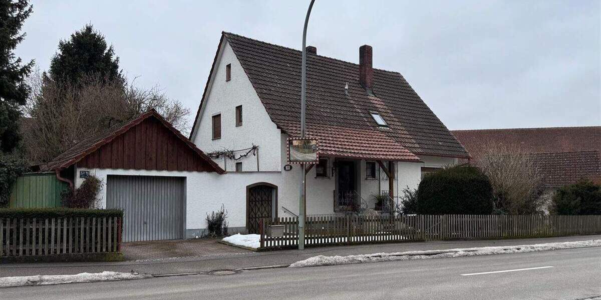 Einfamilienhaus Rottenburg a.d. Laaber Oberotterbach - 6 Zimmer, 148 m&sup2;, 309.000&euro; | Angebot:25668083