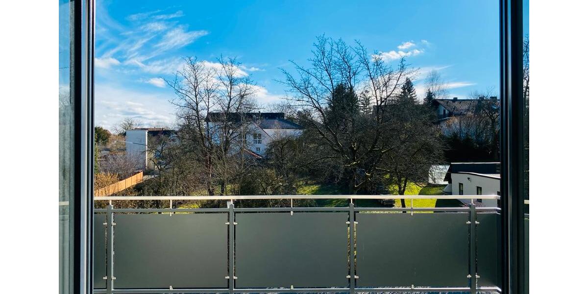 Dachgeschoßwohnung Rottenburg an der Laaber - 3.5 Zimmer, 110 m&sup2;, 1.190&euro; | Angebot:25934630