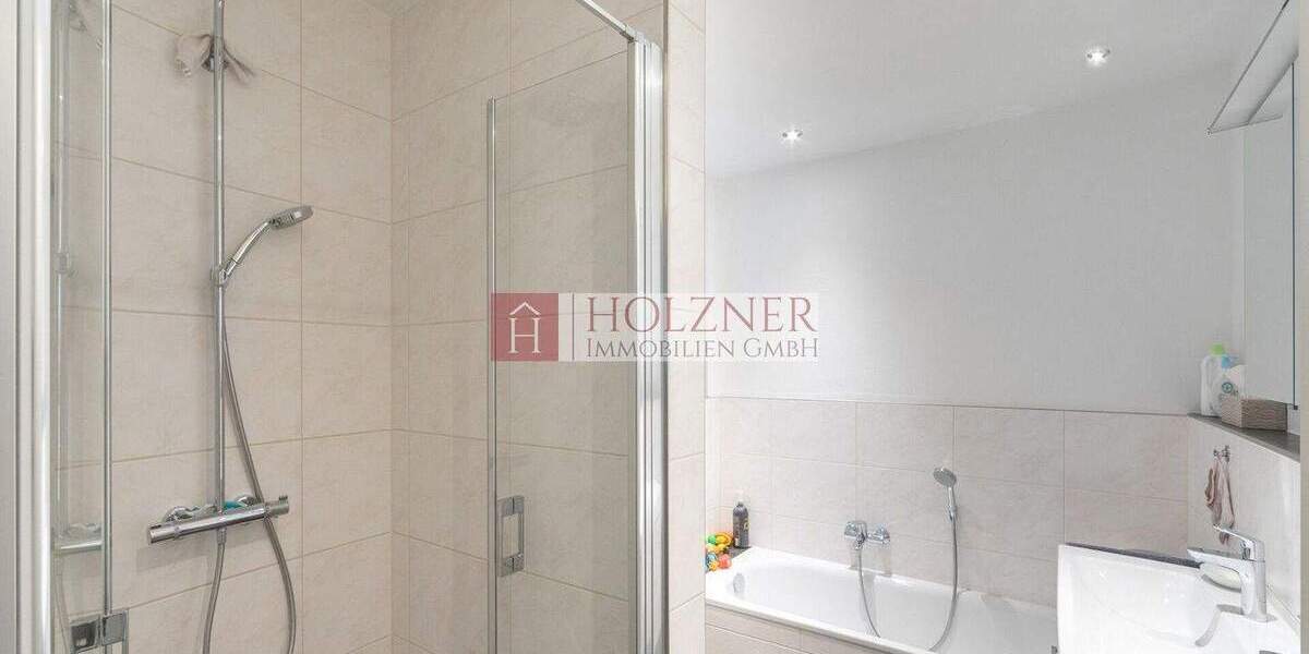 Mehrfamilienhaus, Wohnhaus Landshut Achdorf - 6 Zimmer, 181 m&sup2;, 870.000&euro; | Angebot:25707299