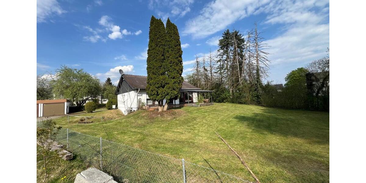 Einfamilienhaus Essenbach - 5 Zimmer, 250 m&sup2;, 2.100&euro; | Angebot:26340530