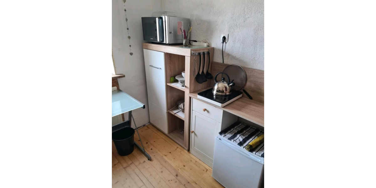 Etagenwohnung Landshut - 1 Zimmer, 16 m&sup2;, 375&euro; | Angebot:25131875