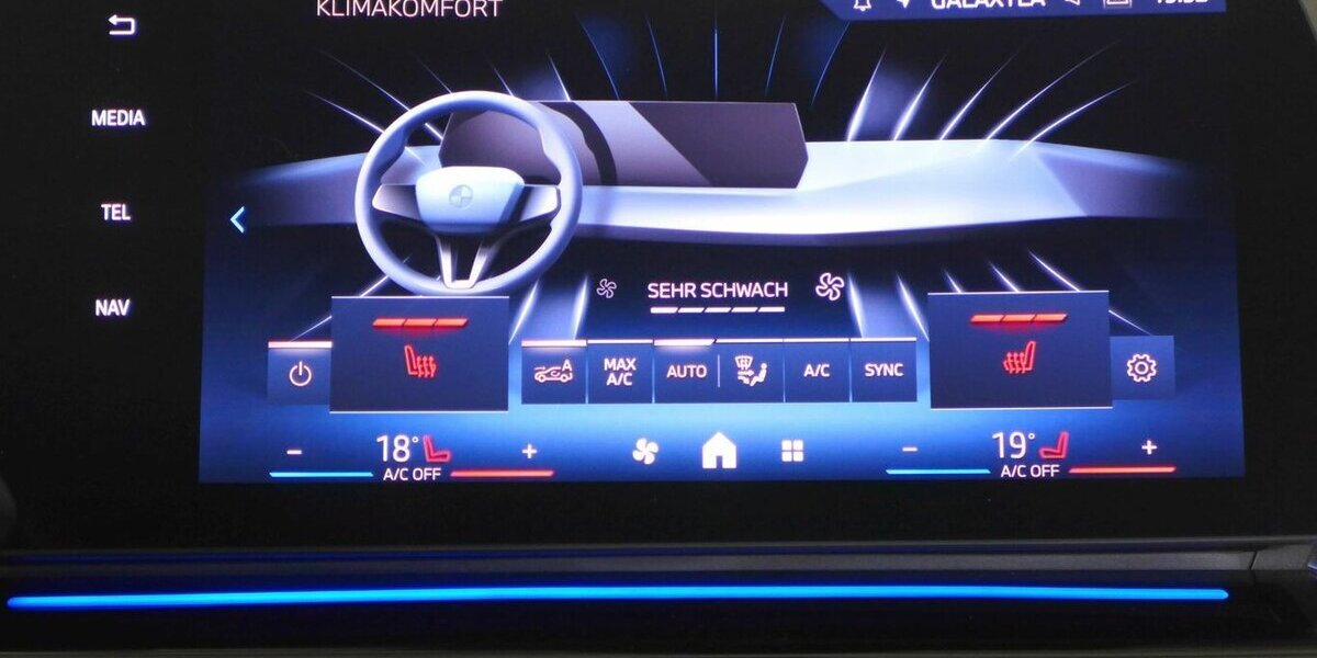 BMW 218 Active Tourer d MSport 360°AHK,HUD NP:56.540 20.798 km 32.590 &euro; Landshut 84030