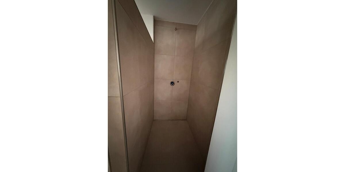 Etagenwohnung Adlkofen - 3.5 Zimmer, 97 m&sup2;, 1.340&euro; | Angebot:25891956