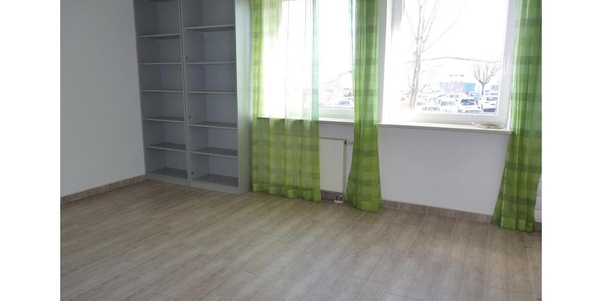 Gewerbeobjekt Landshut - 1.400&euro; | Angebot:25525440