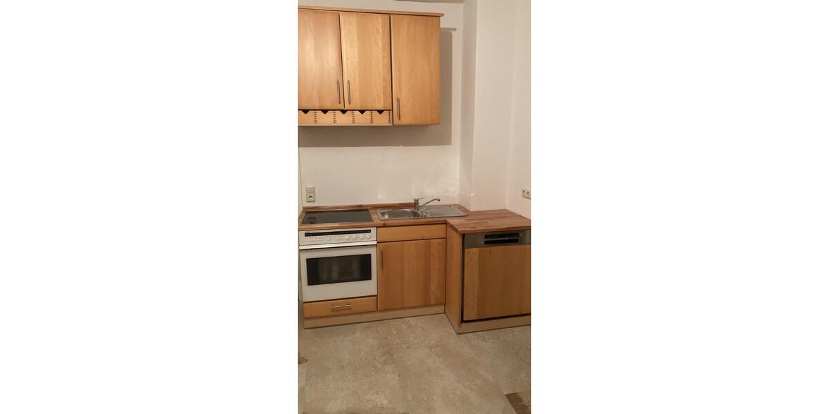 Etagenwohnung Dingolfing - 2 Zimmer, 70 m&sup2;, 750&euro; | Angebot:25960641