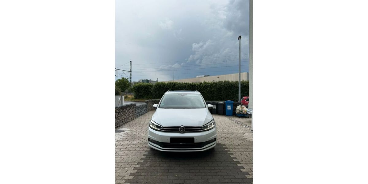 VW Touran 188.500 km 14.800 &euro; Landshut 84034
