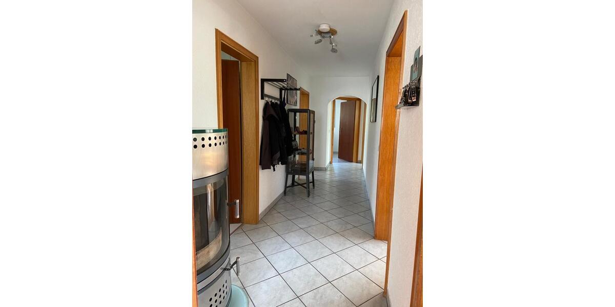 Etagenwohnung Rohr in Niederbayern - 4 Zimmer, 105 m&sup2;, 850&euro; | Angebot:25403370