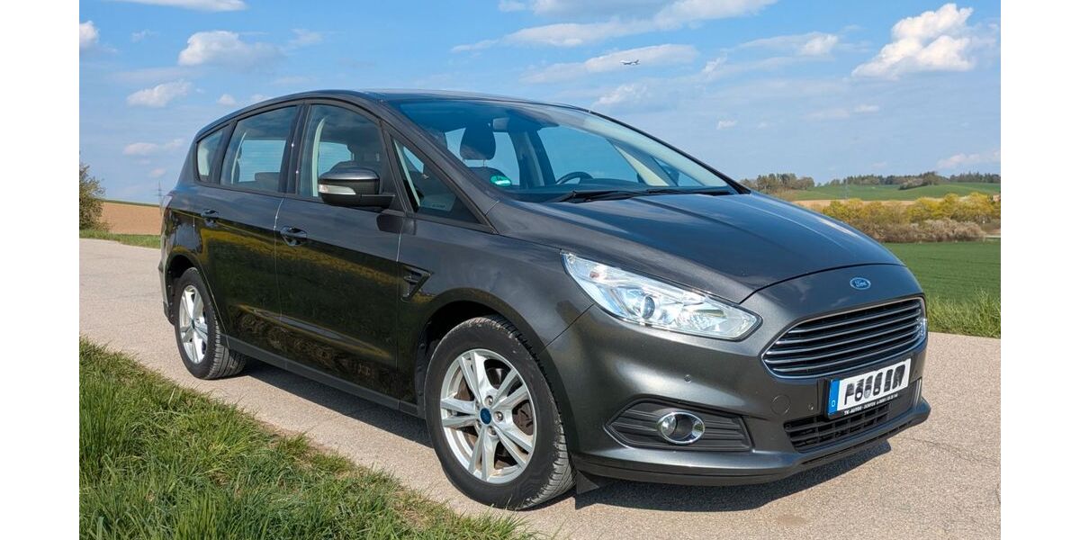 Ford S-Max 179.999 km 9.790 &euro; Haag an der Amper 85410