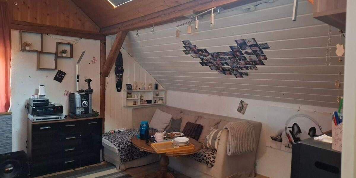 Mehrfamilienhaus, Wohnhaus Geisenhausen - 9 Zimmer, 190 m&sup2;, 349.000&euro; | Angebot:25878605