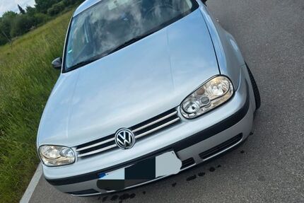 VW Golf 320.000 km 550 &euro; Nandlstadt 85405