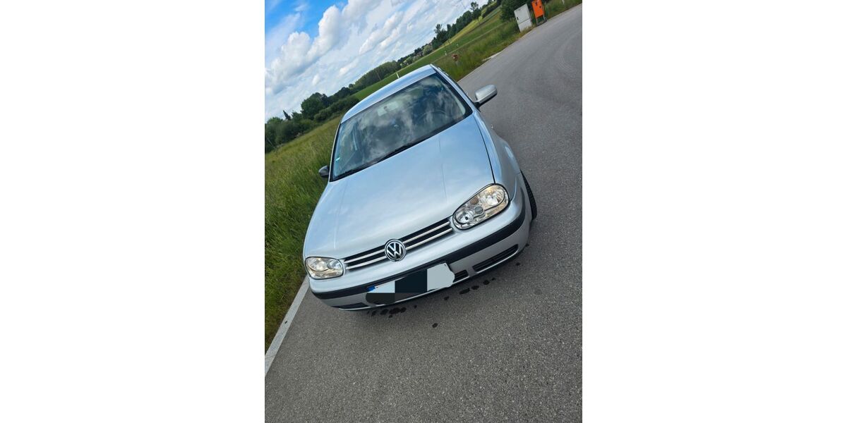 VW Golf 320.000 km 550 &euro; Nandlstadt 85405