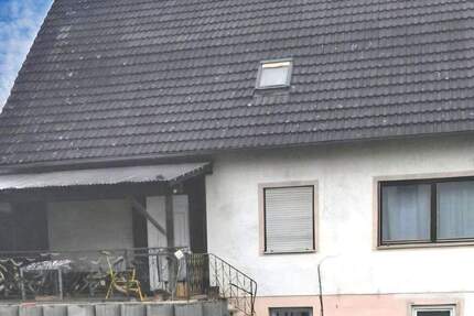 Haus Furth Schatzhofen - 6 Zimmer, 151 m&sup2;, 350.000&euro; | Angebot:25968439