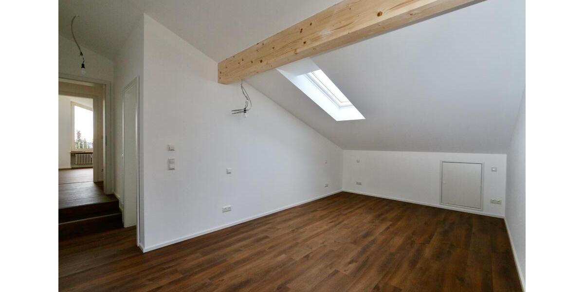 Etagenwohnung Kumhausen - 4 Zimmer, 118 m&sup2;, 1.370&euro; | Angebot:26614904