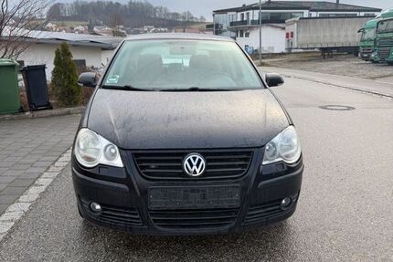 VW Polo 157.000 km 650 &euro; Ergoldsbach 84061