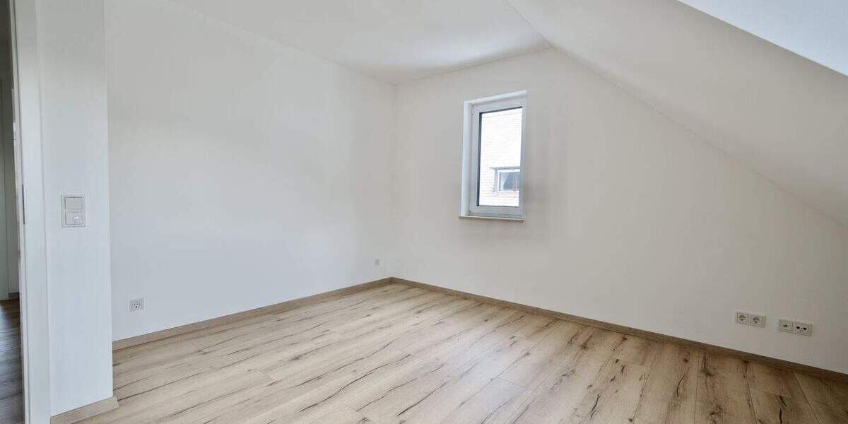 Doppelhaushälfte Landshut Schönbrunn - 6 Zimmer, 159 m&sup2;, 679.000&euro; | Angebot:25675062