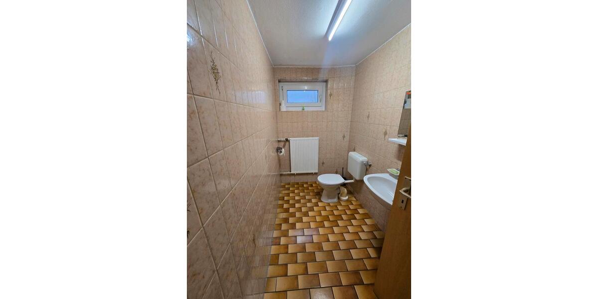 Einfamilienhaus Frontenhausen - 4.5 Zimmer, 130 m&sup2;, 1.500&euro; | Angebot:26237540