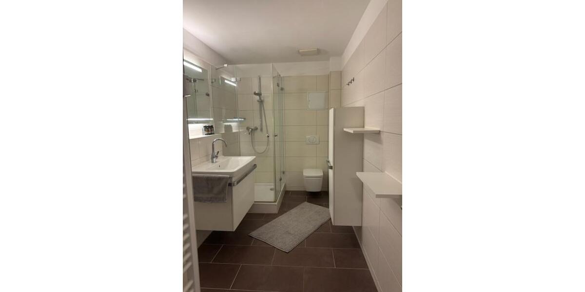 Etagenwohnung Landshut - 2 Zimmer, 73 m&sup2;, 1.000&euro; | Angebot:26614962