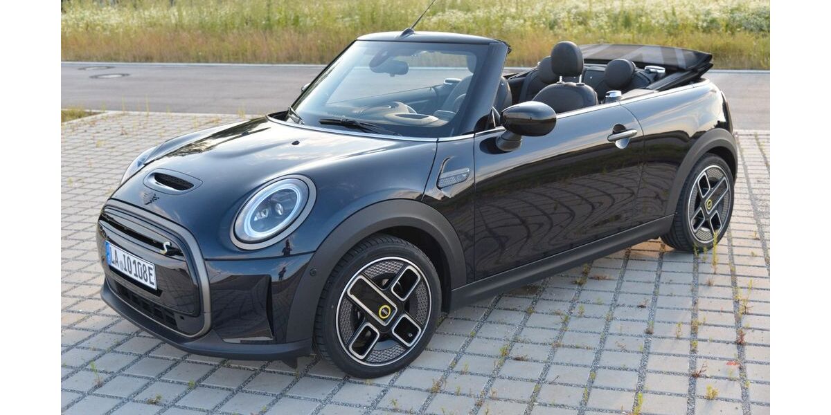 Mini Cooper S Cabrio 20.500 km 44.499 &euro; Hohenthann 84098