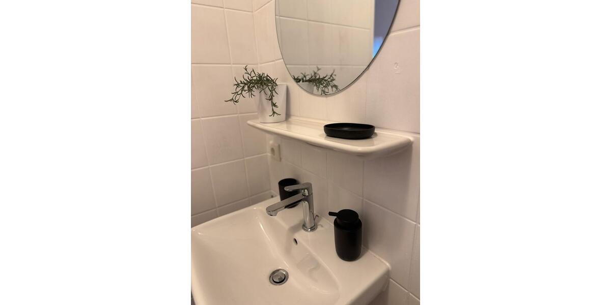 Etagenwohnung Landshut Landshut-West - 1 Zimmer, 17 m&sup2;, 660&euro; | Angebot:25178662