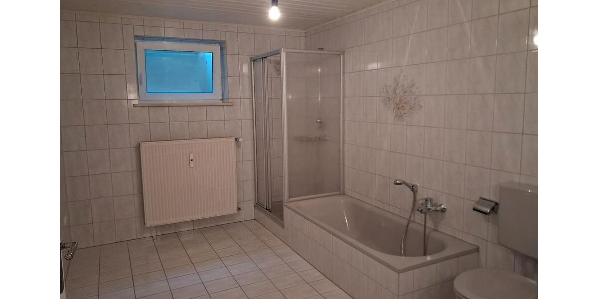 Etagenwohnung Mallersdorf-Pfaffenberg Pfaffenberg - 2 Zimmer, 66 m&sup2;, 880&euro; | Angebot:27588730