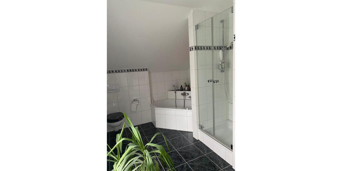 Etagenwohnung Bockhorn - 3 Zimmer, 85 m&sup2;, 439.000&euro; | Angebot:23498751