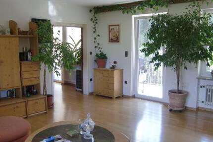 Wohnung Langenbach - 4 Zimmer, 140 m&sup2;, 1.150&euro; | Angebot:25353274