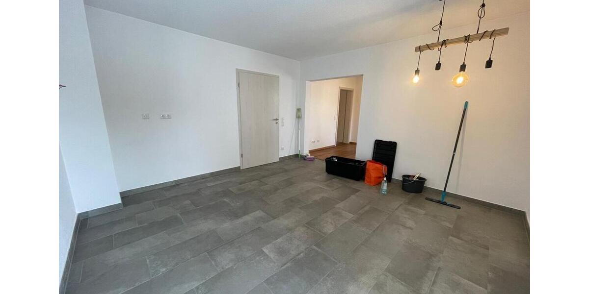 Etagenwohnung Niederaichbach - 3 Zimmer, 80 m&sup2;, 1.050&euro; | Angebot:25870516