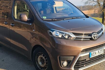 Toyota Proace (Verso) 165.000 km 20.000 &euro; Pürkwang 93359