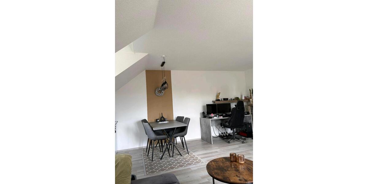 Etagenwohnung Rottenburg an der Laaber - 2 Zimmer, 65 m&sup2;, 700&euro; | Angebot:26610684