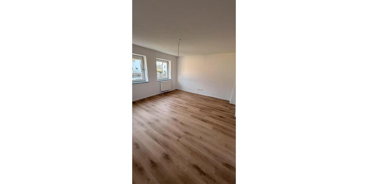 Erdgeschoßwohnung Velden - 3 Zimmer, 75 m&sup2;, 750&euro; | Angebot:25941780