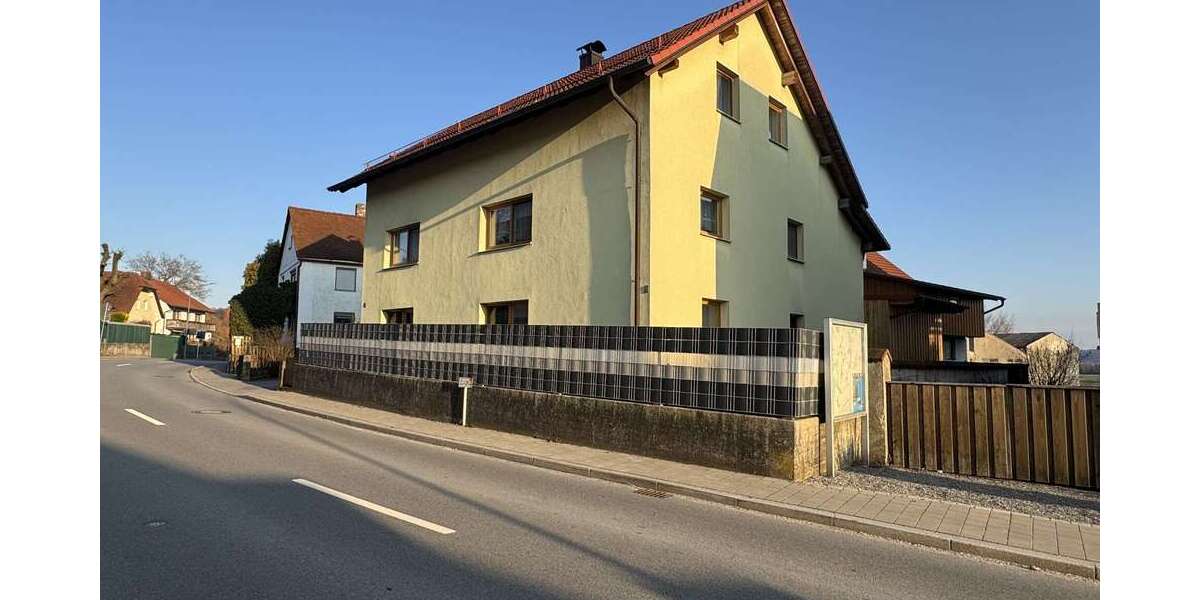 Einfamilienhaus Postau - 9 Zimmer, 238 m&sup2;, 545.000&euro; | Angebot:25384245