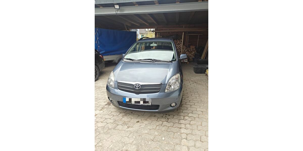 Toyota Corolla Verso 90.712 km 4.900 &euro; Dorfen 84405