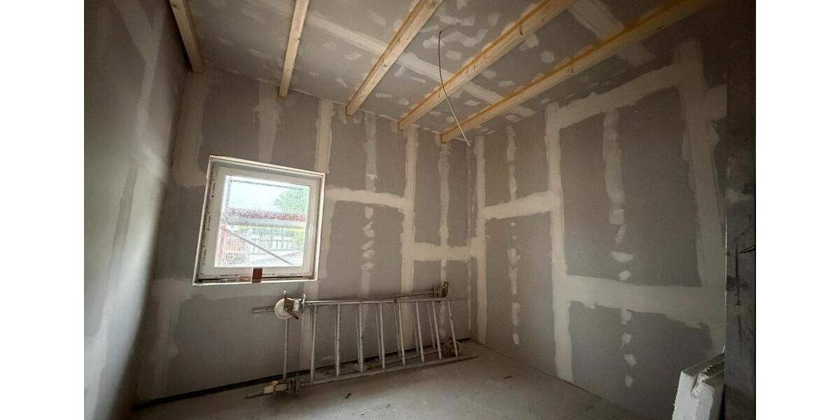 Etagenwohnung Essenbach - 4 Zimmer, 100 m&sup2;, 1.300&euro; | Angebot:26646649