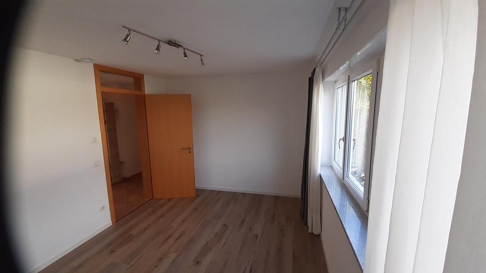 Etagenwohnung Dingolfing - 2 Zimmer, 71 m&sup2;, 850&euro; | Angebot:27605159