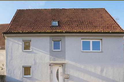 Haus Niederviehbach - 10 Zimmer, 228 m&sup2;, 448.000&euro; | Angebot:25472477