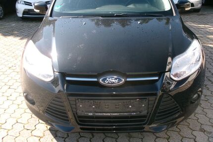 Ford Focus 88.070 km 4.750 &euro; Essenbach OT Altheim 84051