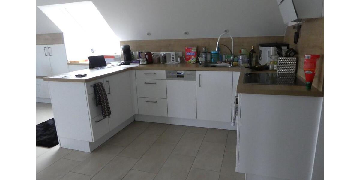 Dachgeschoßwohnung Bruckberg - 3 Zimmer, 72 m&sup2;, 700&euro; | Angebot:27577477