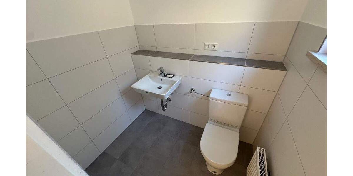 Doppelhaushälfte Landshut Achdorf - 6 Zimmer, 137 m&sup2;, 1.830&euro; | Angebot:25727535