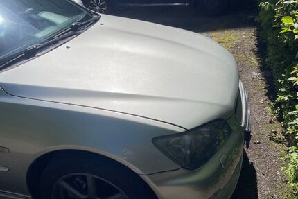 Lexus IS 200 185.000 km 8.500 &euro; Moosburg 85368