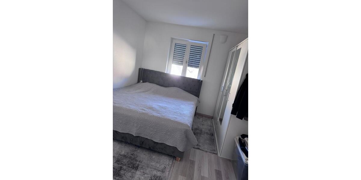 Etagenwohnung Dorfen - 3 Zimmer, 63 m&sup2;, 1.070&euro; | Angebot:25394492