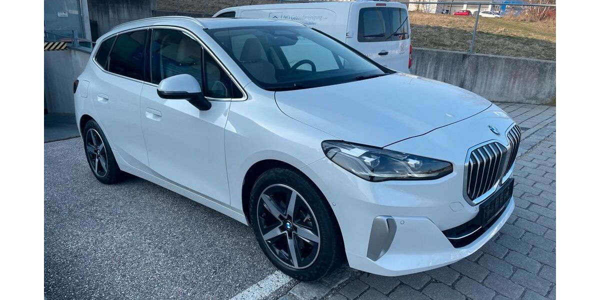 BMW 223 Active Tourer 18.039 km 31.900 &euro; Eching 84174