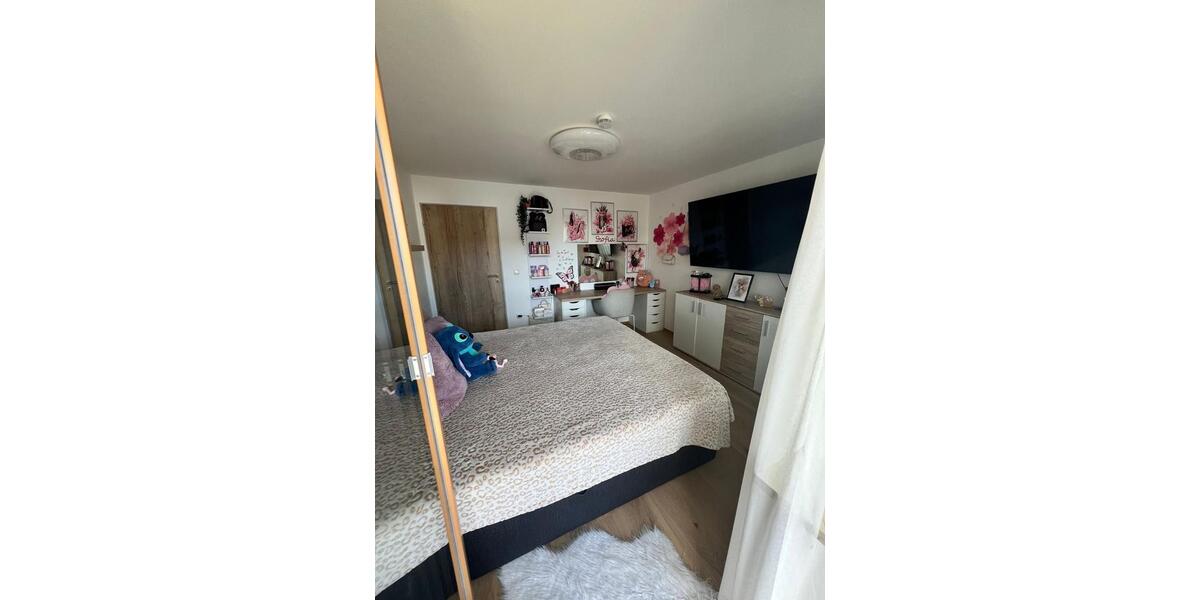 Einfamilienhaus Geisenhausen - 7 Zimmer, 130 m&sup2;, 459.000&euro; | Angebot:25883108