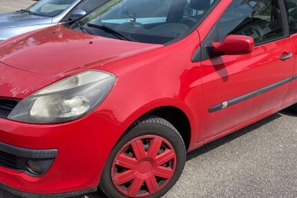 Renault Clio 144.100 km 1.300 &euro; Moosburg 85368